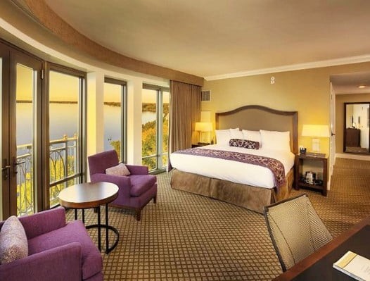 Best Luxury & 5 Star Hotels In Wisconsin
