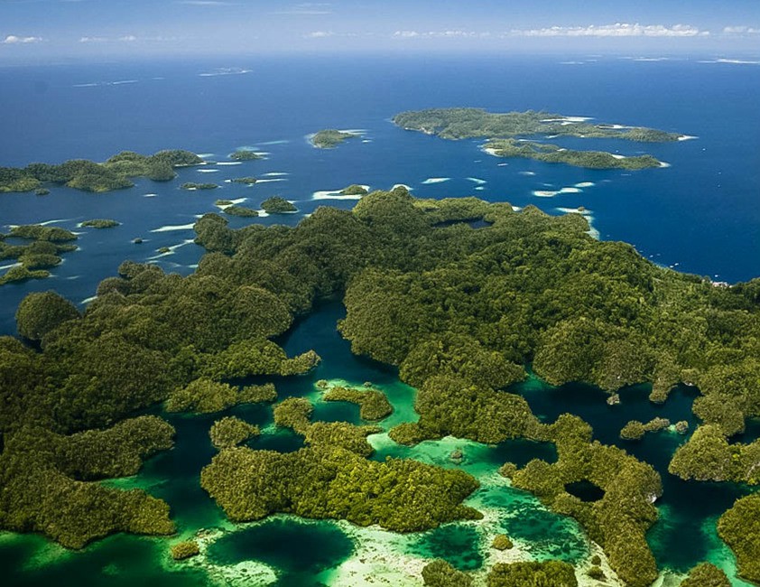Cheap Flights & Plane Tickets To Indonesia