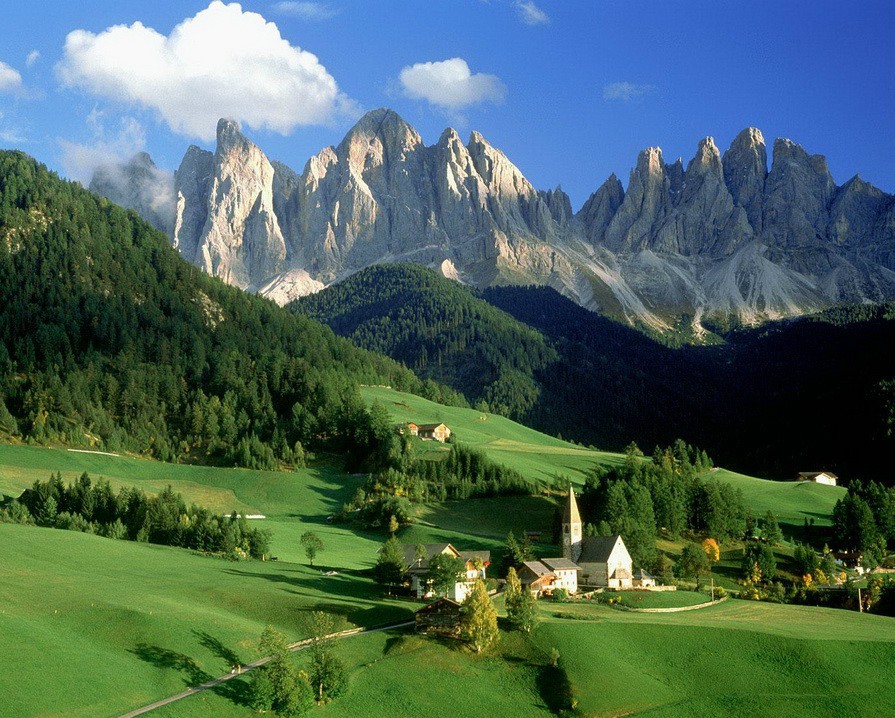 Cheap Flights & Plane Tickets To Romania